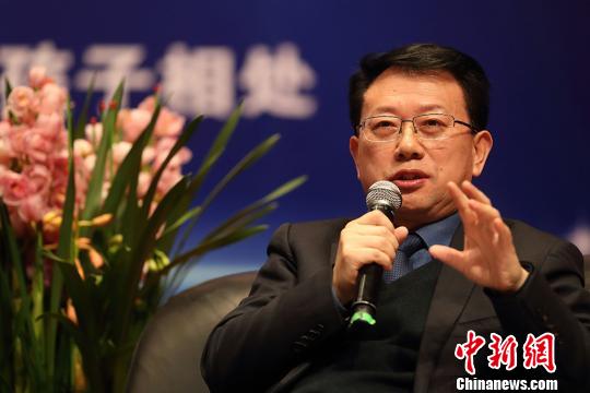 学霸父母反对“虎爸虎妈”教育:不要在怒吼中疏远 学霸父母反对“虎爸虎妈”教育:不要在怒吼中疏远