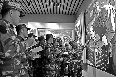 雷锋精神是中国为世界贡献的精神食粮