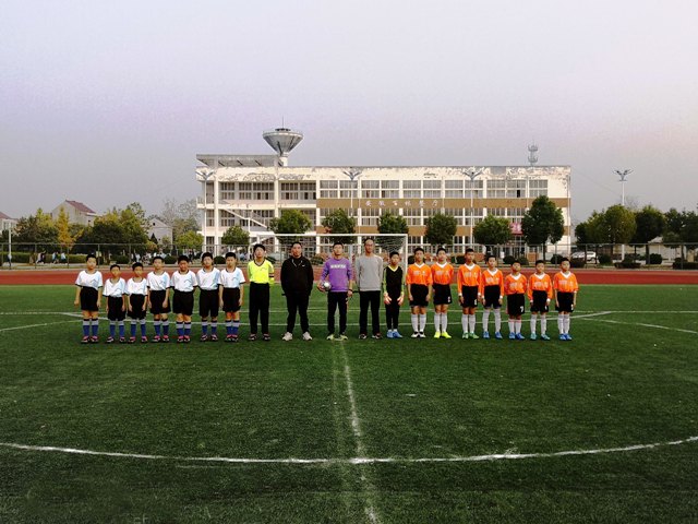 裕安区2020年中小学生足球赛新安片区比赛在新安中学举行2.jpg